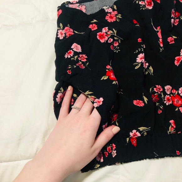 Soft Shorts - Picture 3 of 3